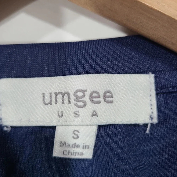 Umgee Usa Size Small Navy Blue Tunic Top With White Mesh Contrast Trim Jersey - Picture 6 of 6